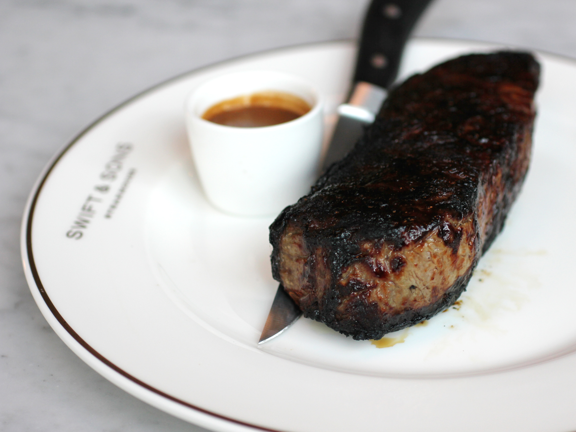 CAN A WHOLE ANIMAL CHEF DO A CHICAGO STEAKHOUSE?