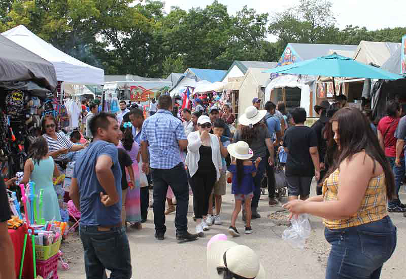 THE MOST AUTHENTIC SECRET MEXICAN STREET FOOD MARKET IN CHICAGOLAND